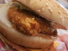 狠霸王鸡堡-汉堡王(金鹰天地广场店)