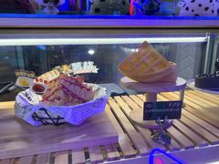 -DQ·蛋糕·冰淇淋(融创茂店)