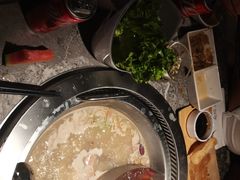 -麻路成都火锅(柏威年店)