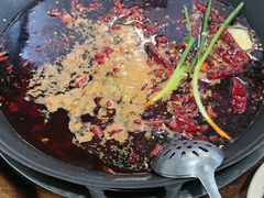 -黄潇洒老火锅(九眼桥宏济巷店)