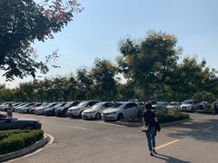 -王府井奥莱临潼小镇(临潼店)