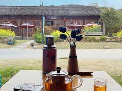 -田园东方蜜桃村的田野营地