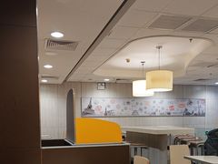 -麦当劳(西客站店)