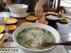 举人过桥米线-老滇过桥米线(永安路店)