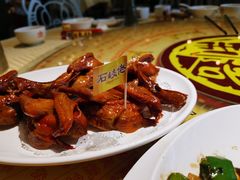 招牌烤乳鸽-石岐佬中山菜馆(张溪店)