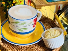 -Rabbit Cafe私房西餐甜点咖啡(栖霞路店)