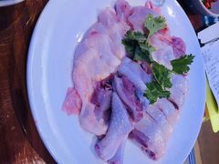 吃稻谷文昌鸡-千岛蚝高压锅生蚝·人参火锅(白云万达店)