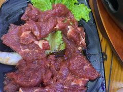 -啊美丽炭火烤肉(滑翔一店)