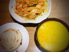 -秦香阁·西北家常菜(徐汇日月光中心店)