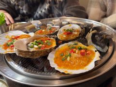 -围炉肉舍丹东海鲜烤肉·烤活鳗(步行街店)