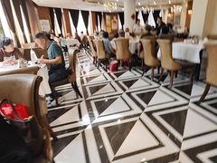 -老人和饭店(淮海中路店)