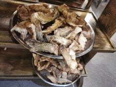 -肖肖酸萝卜鱼火锅(总店)