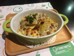 奶油蘑菇焗香薯-绿茵阁(体育西分店)