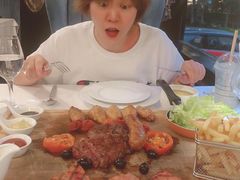 -火车头法国西餐厅