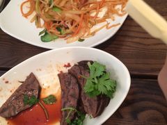 五香牛肉-功夫小笼包拉面