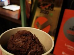 黑巧克力-LUNEURS月乐诗·法式冰淇淋(环贸店)