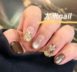 -UMl Nail 尤米美甲美睫半永久