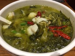 -渝是乎川渝小炒(新世界百货望京店)