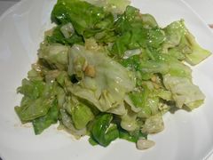 -阿瓦山寨·湘菜现炒·剁椒鱼头王(咸阳总店)