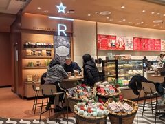 -星巴克臻选(莘庄仲盛店)