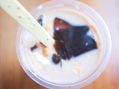 -八婆婆烧仙草(中山路店)