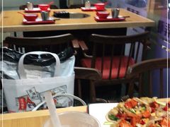 -虾弄弄海派小龙虾·牛羊蝎子火锅