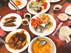 -四海一家自助餐(益田假日广场店)