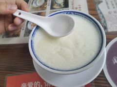 招牌传统双皮奶-周大娘牛乳(旧寨古村总店)