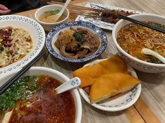 -夏雪花·手工拉面(南油店)