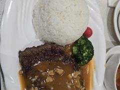 -香港新发烧腊茶餐厅(水围店)