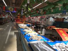 -卜蜂莲花(辽阳西路店)