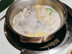 -喃喃椰·糟粕醋·椰子鸡火锅(七堡花园店)
