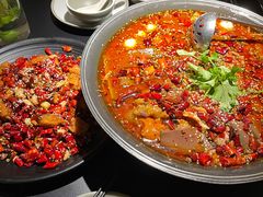 -麻六记(凤凰汇店)