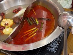 -黔哆哆地摊酸汤火锅(清湖店)