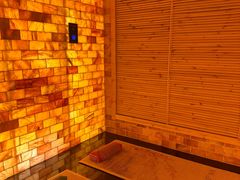 -水玲珑温泉浴场(建设北路富力城店)