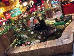 -老滇山寨•云南特色菜•地方菜•民族风情歌舞表演(金碧店)