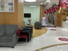 -雅悦齿科(顾村公园店)