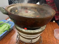 -威邵鸡煲(西华路总店)