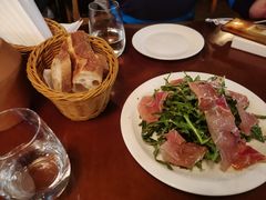 -羽深肉铺 Steak & Wine