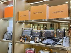 -109度二手奢侈品手表包包珠宝回收(新天地店)