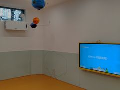 -小门牙好性格托育(北外滩中心)