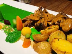 蜂蜜黑胡椒牛肋骨-Magnet磁食(愚园路店)