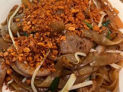 -新大咀港式茶餐厅(宝山万达店)