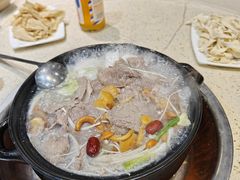 -九寨特色牦牛肉汤锅 羊肉汤锅