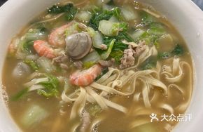 Shredded Pork and Three Delicacies Noodle Soup