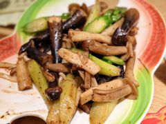 -阿吾罗·月咏精致日料(港汇恒隆广场店)