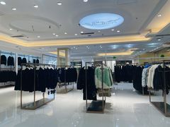 -肃宁华斯国际裘皮城