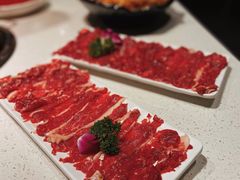 吊龙-牛村来人潮汕牛肉火锅(西单店)