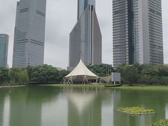 -陆家嘴中心绿地