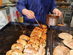 -郭际辣饼铺(第三中学店)